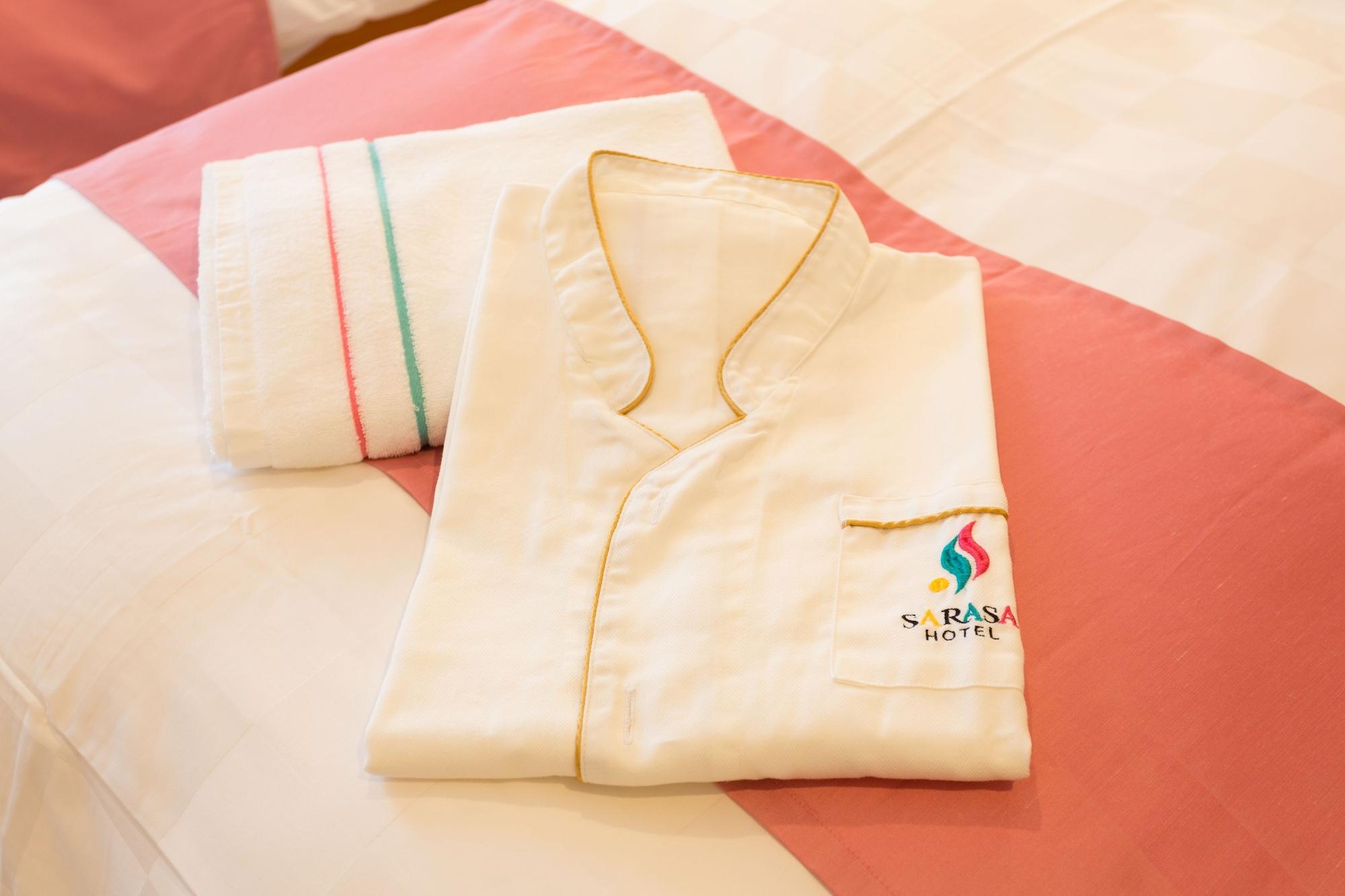 אוסקה Sarasa Hotel Namba מראה חיצוני תמונה